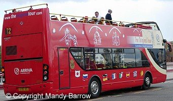sightseeing bus
