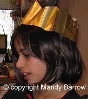 image: paper crown