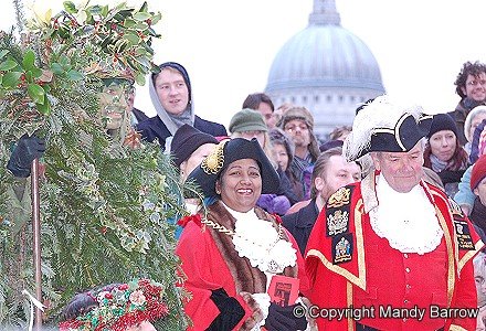 The Town Crier and Mayor of Southwark
